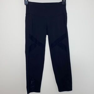 Athleta Crux Capri Leggings Mesh Black Size XXS